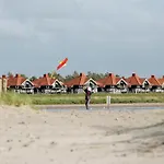 8 Person On A In Апартаменты